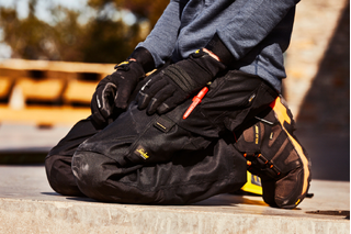 Når det kommer til arbeidsklær, er Snickers Workwear et navn som står for kvalitet, funksjonalitet og komfort.